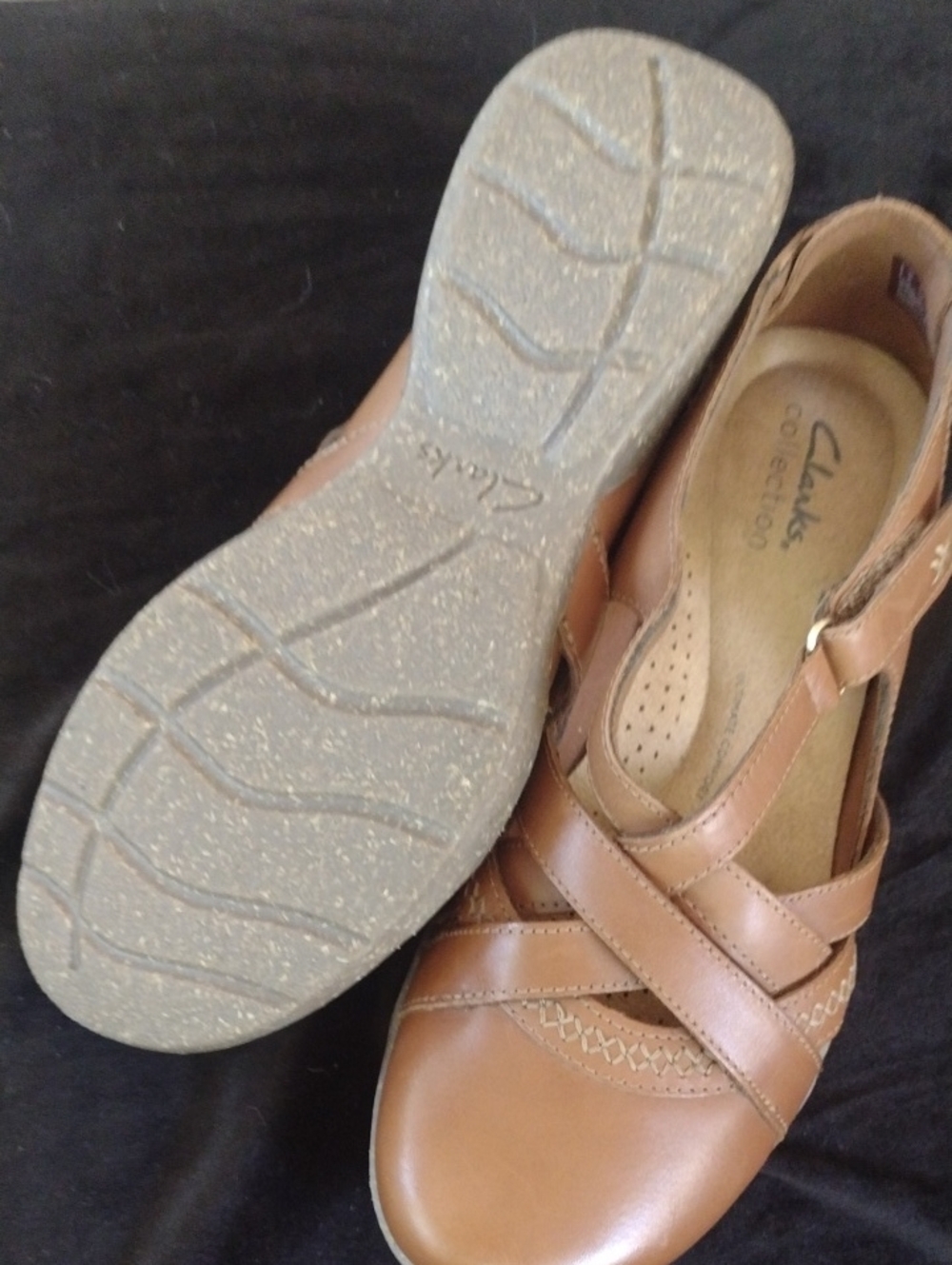 Clarks Women's Brown Leather Strappy Comfort Flats - Picture 4 of 5